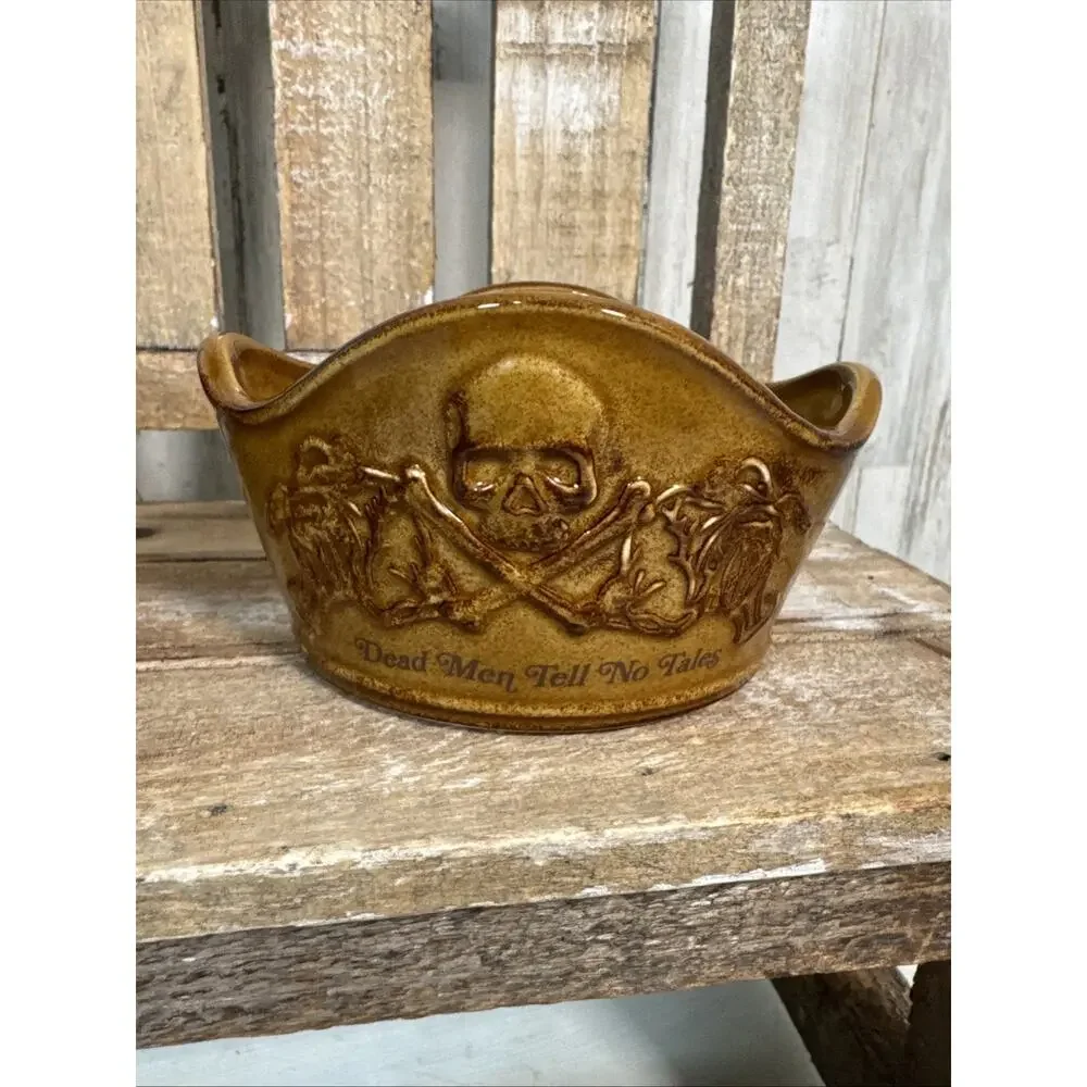 Disney Parks Disneyland Set Of 2 Mini Bowls Pirates Of The Caribbean New